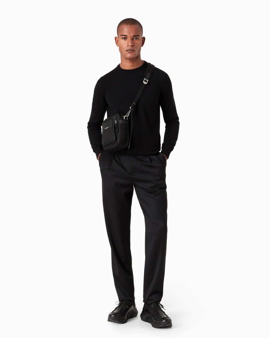 The world of armani MAGLIA GIROCOLLO IN CASHMERE Consegna Veloce