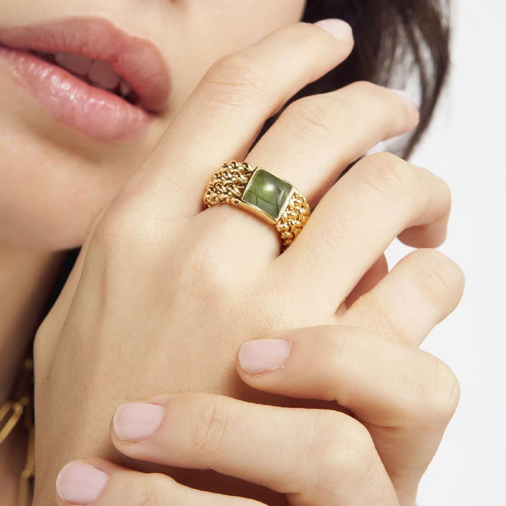 Unoaerre Anello in argento dorato con pietra Peridot Verde | UNOAERRE Gioielli Shopping Online