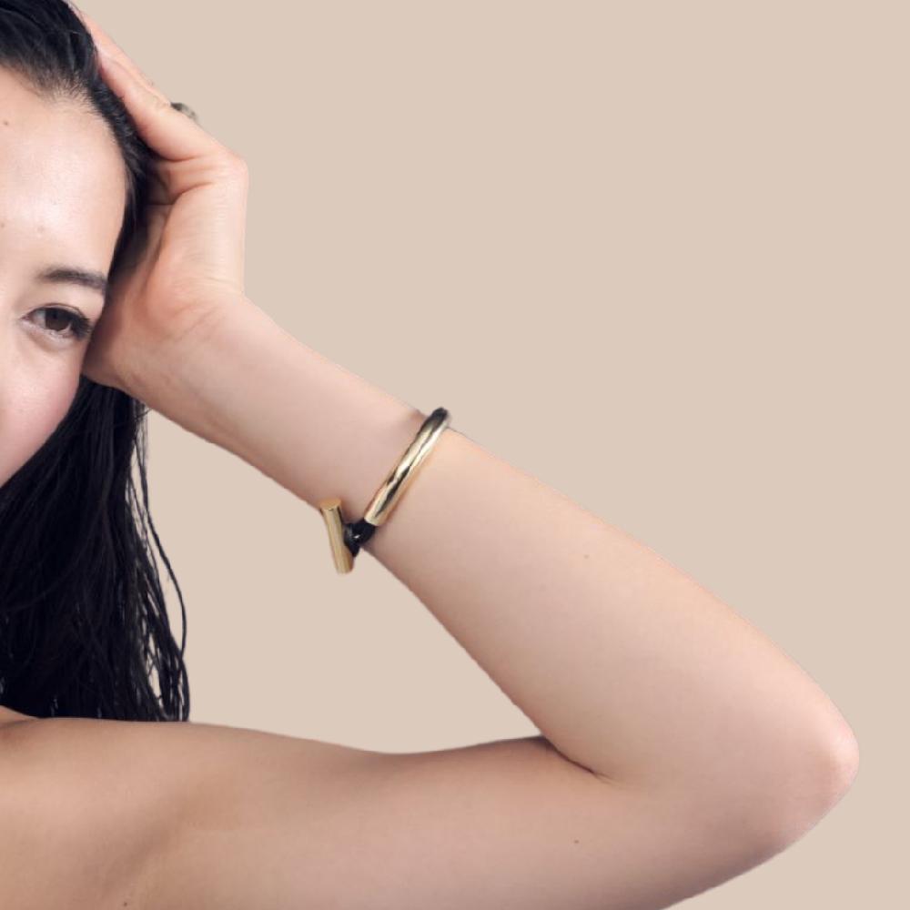 Unoaerre Bracciale bangle in argento dorato | UNOAERRE Gioielli Affare Del Giorno