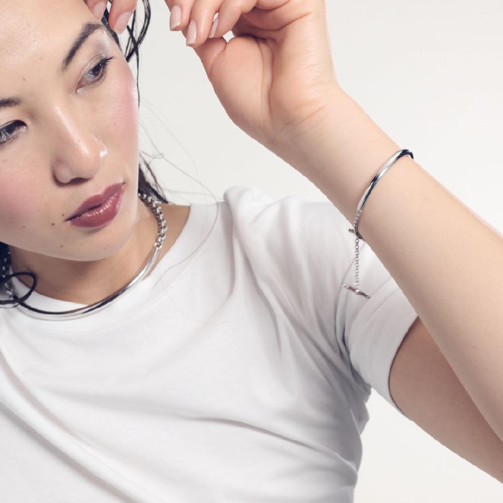 Unoaerre Bracciale rigido in argento rodiato | UNOAERRE Gioielli Nuova