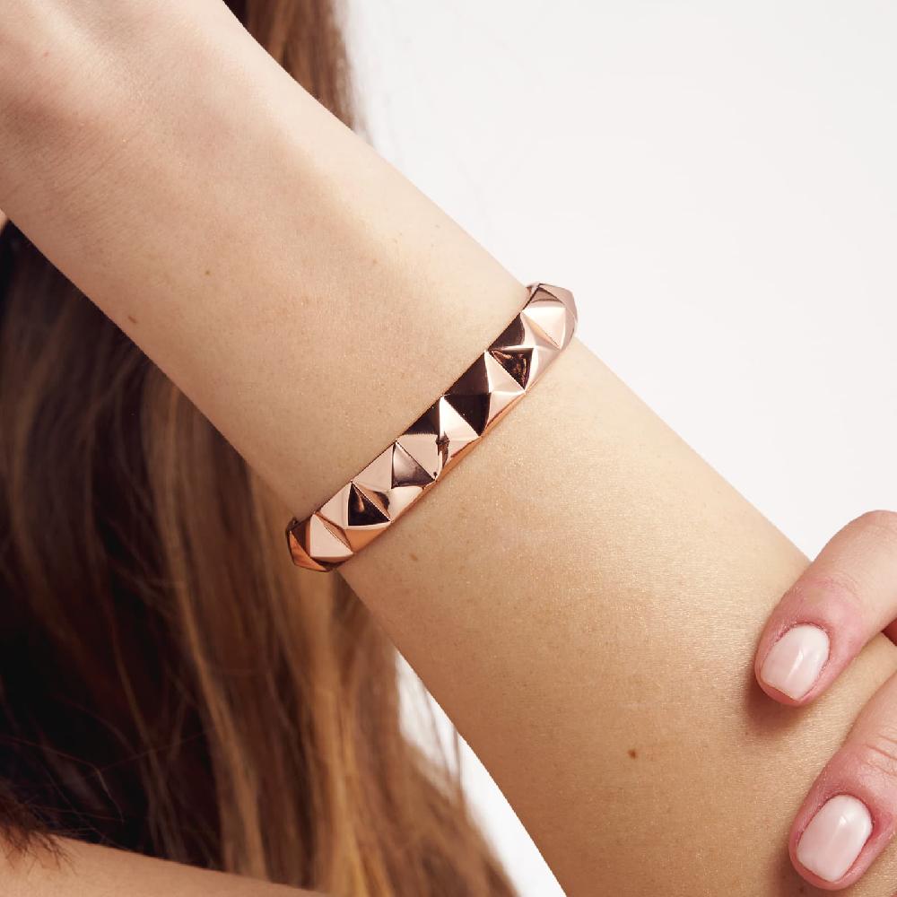 Unoaerre Bracciale rigido in bronzo dorato rosa piramidi | UNOAERRE Gioielli Prezzo basso