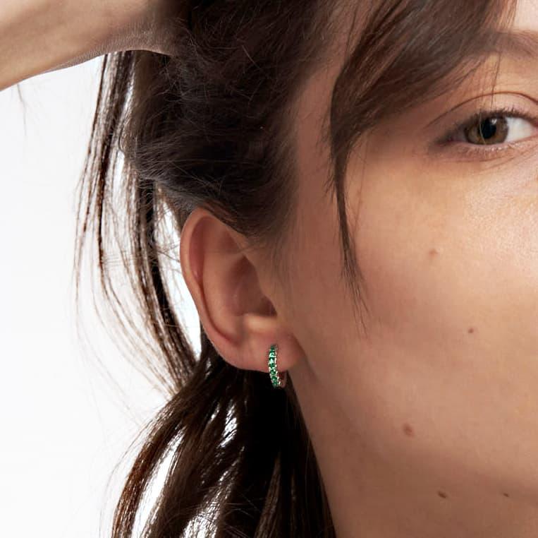 Unoaerre Orecchini in argento con zirconia cubica verde | UNOAERRE Gioielli Offerta