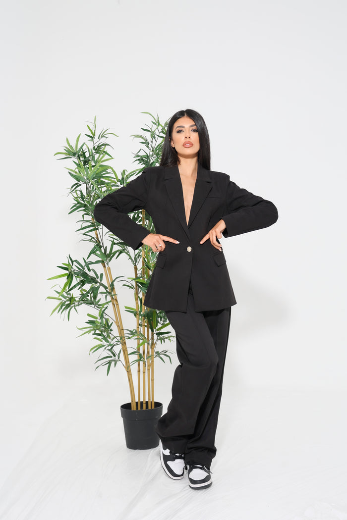 Veronica Iorio Tailleur Solitario Promozione