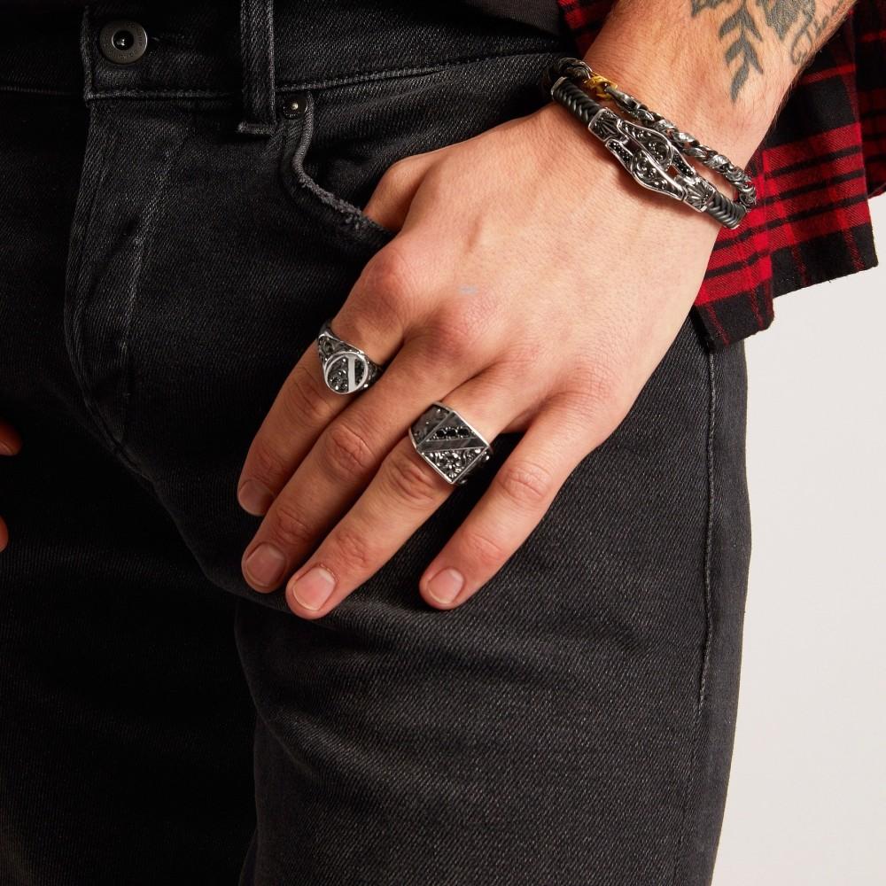 Zancan Anello Zancan in argento con pietre nere Offerta